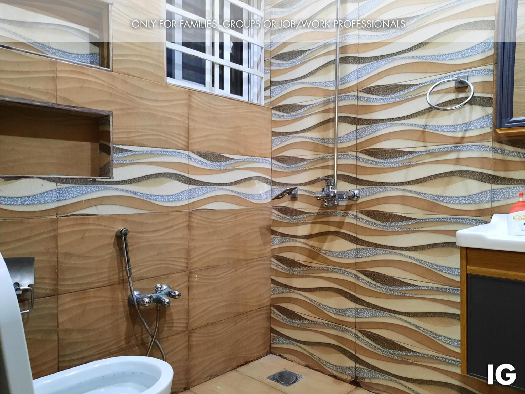 3 Bedroom Furnished Holiday Home Near Valencia Town, Lake City & Ring Road Lahore Exteriör bild